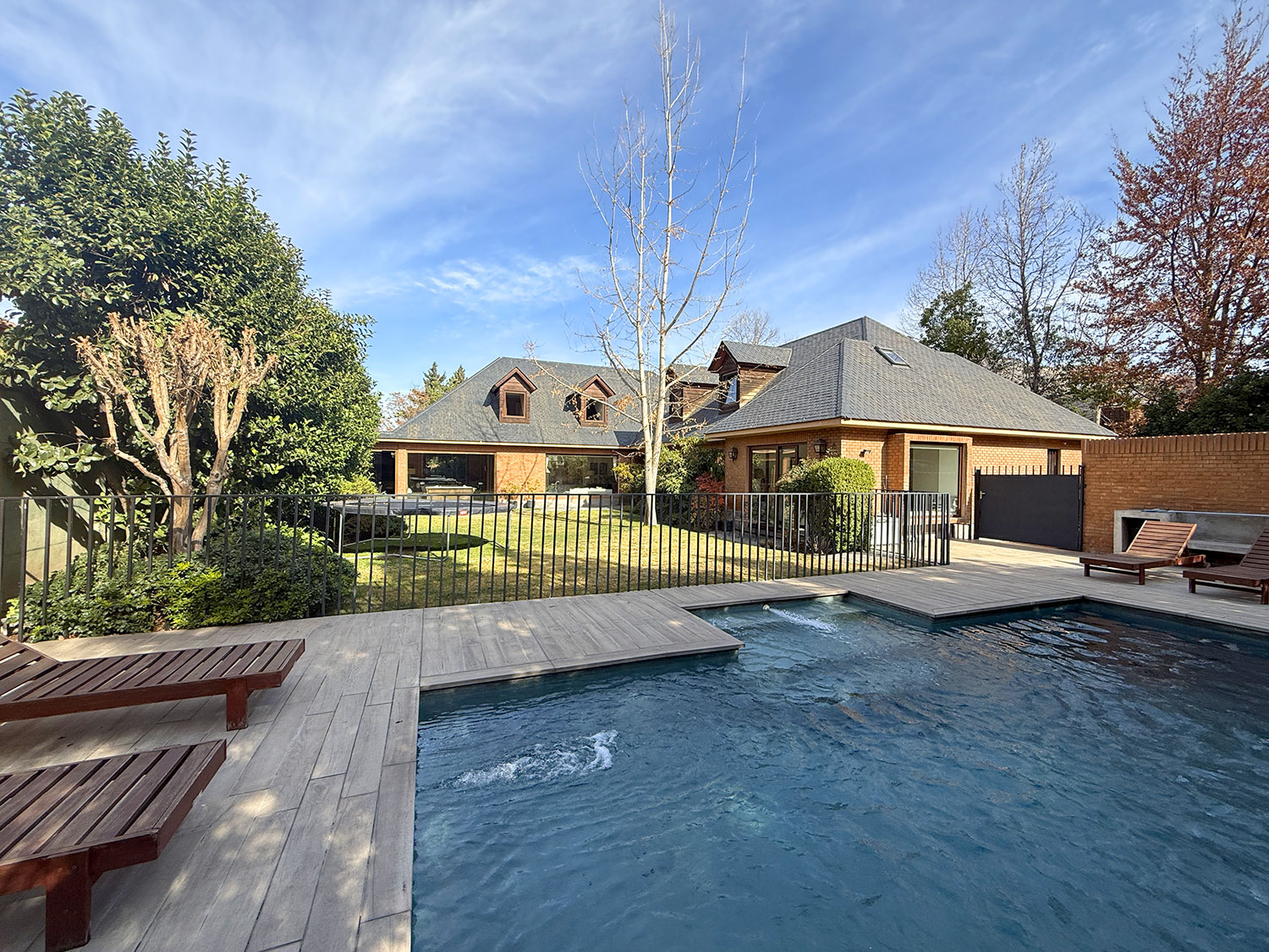 SE VENDE ESPECTACULAR EN GOLF DE MANQUEHUE